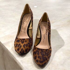 Libby Edelman Sean leopard print block heels, size 5.5 M